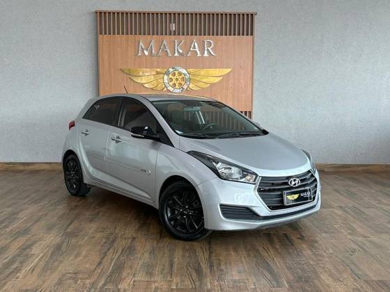 HYUNDAI HB20 1.6 COMFORT PLUS 16V FLEX 4P AUTOMÁTICO